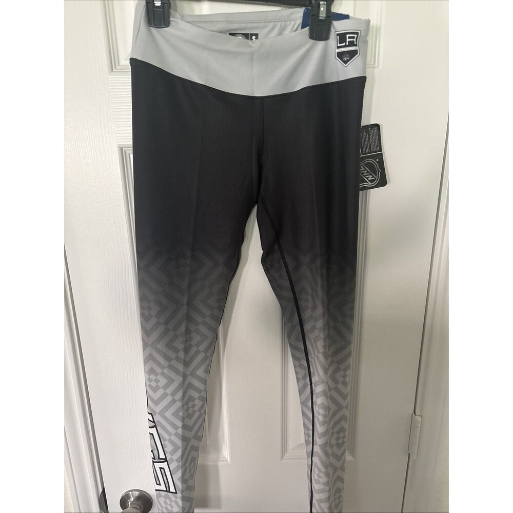 Vegas NHL Golden Knights Capri Leggings Womens Size Small